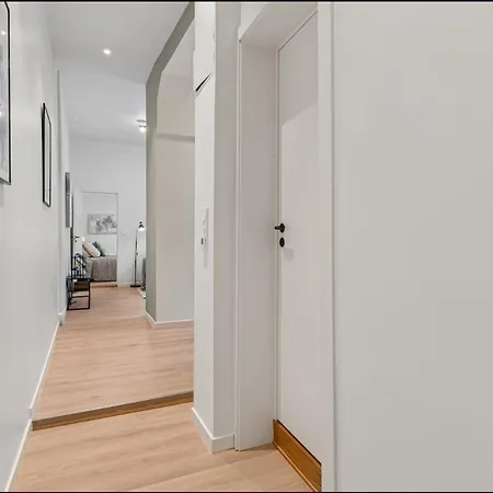 Modern Scandinavian In The Heart Of * Oslo