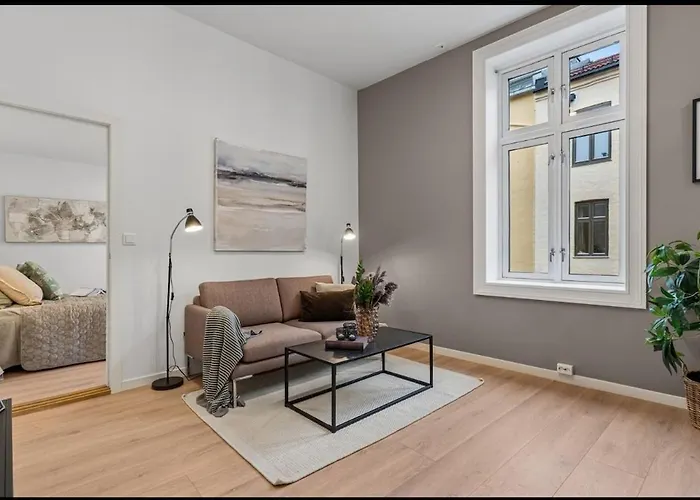 Modern Scandinavian In The Heart Of Lägenhet Oslo